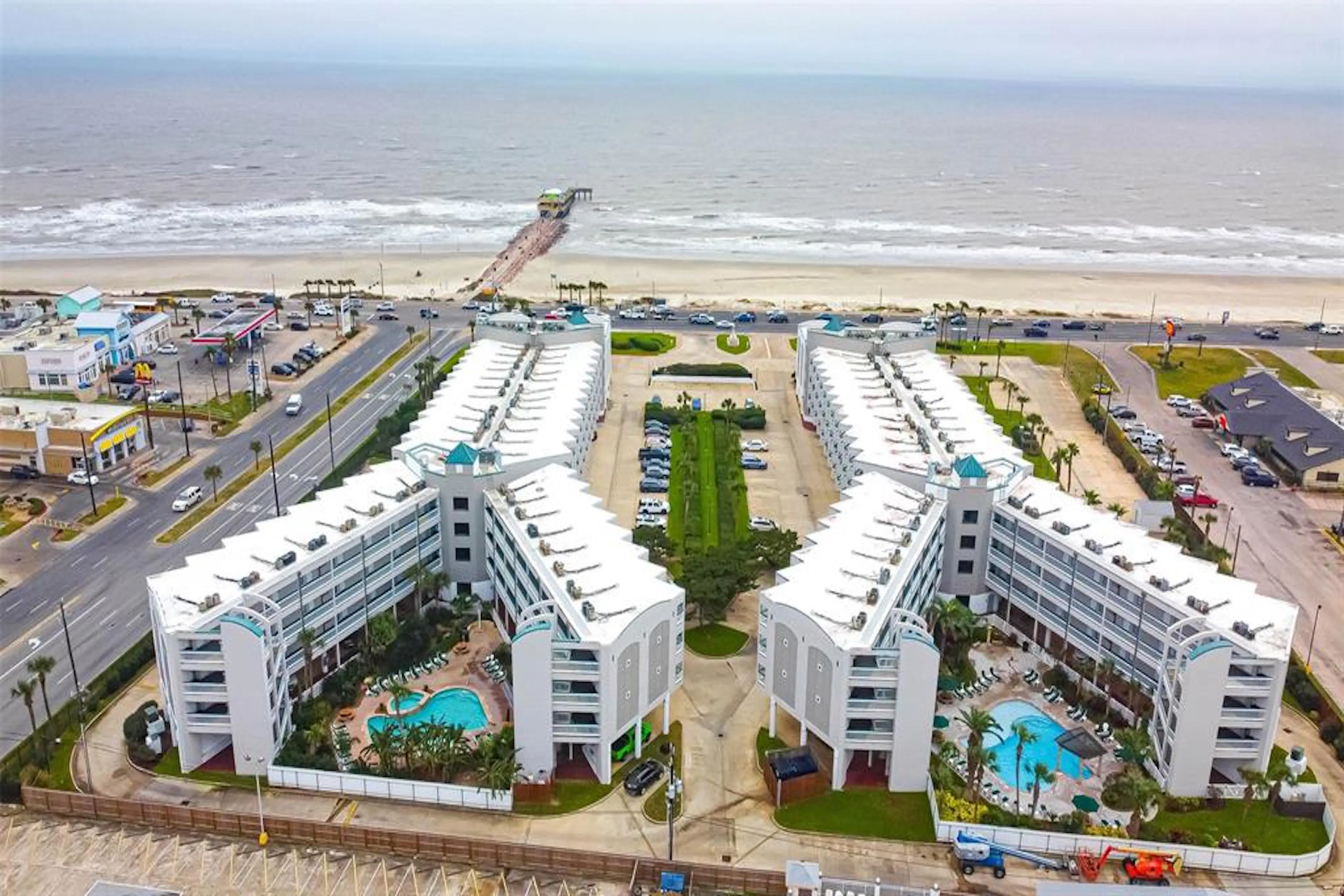 Casa Del Mar Skip To The Beach 294 1 BD Galveston TX Vacation Rental Casa del mar skip to the beach 294 1 bd galveston tx vacation rental